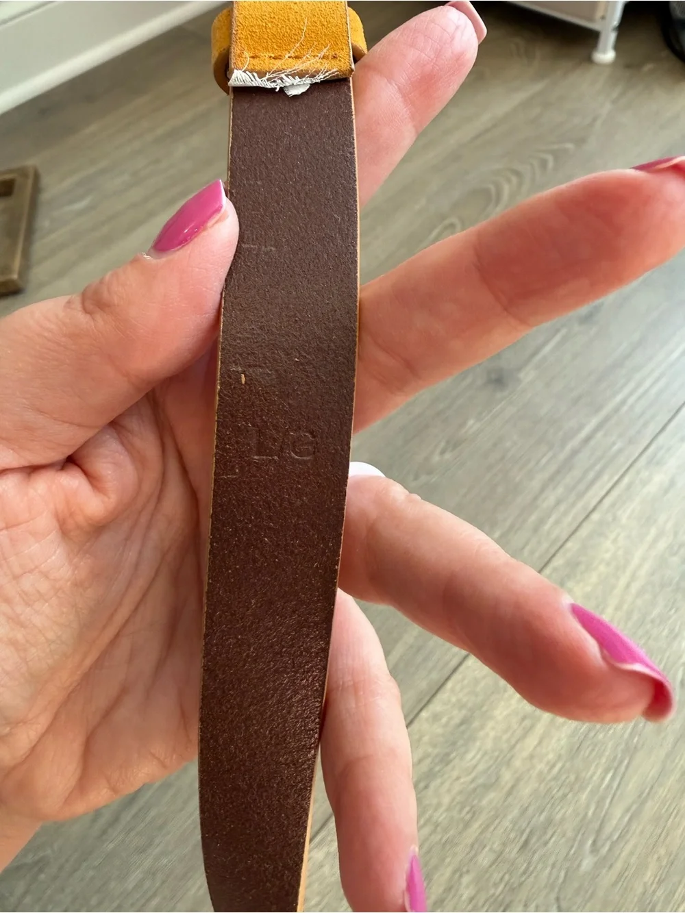 Frame Leather Suede Petit Oval Buckle Belt In Mustard